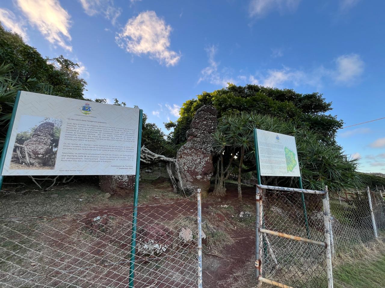 Roche Bon Dieu Monument